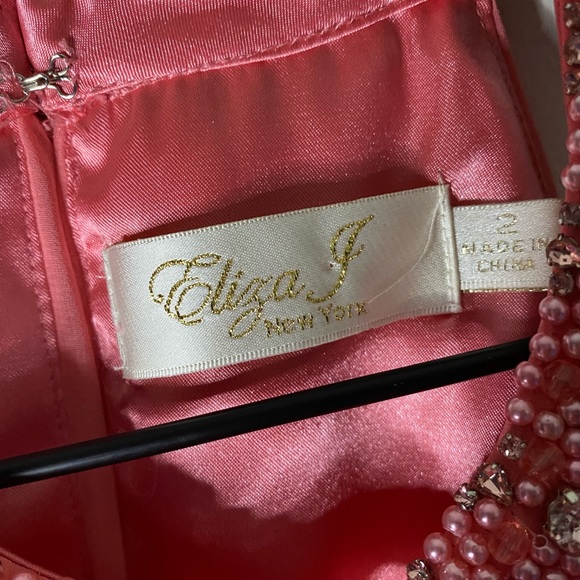 Eliza J Pink Embellished Neck Layered Chiffon Dress - Picture 8 of 10